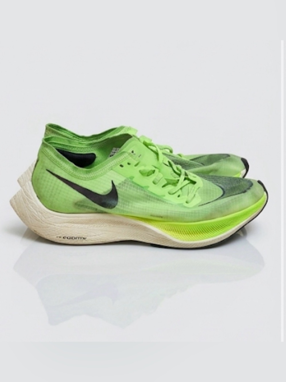 Men’s Nike ZoomX Vaporfly NEXT% Running Shoe Electric Green Size 8.5